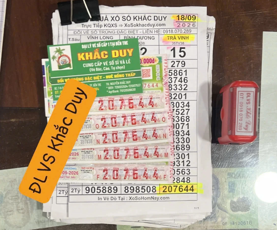 Tài xế xe ôm trúng độc đắc 10 tỉ xổ số miền Nam, gửi tiết kiệm ngân hàng